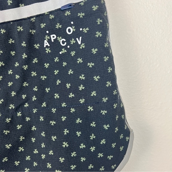 Outdoor Voices x A.P.C. Running Shorts - Picture 4 of 5